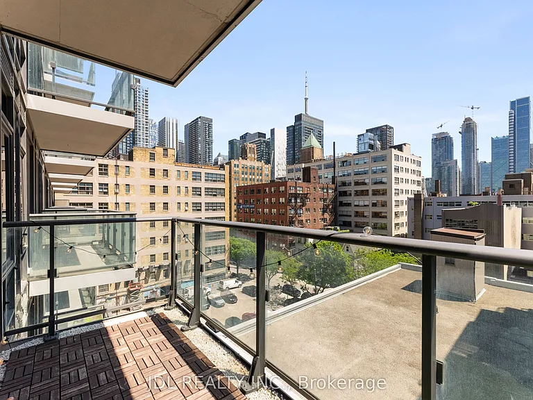 435 Richmond St W #610 — Photo 9