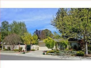 1st image of 1533 Walnut Dr