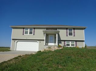 9722 Quarry Rd, Milford, KS 66514