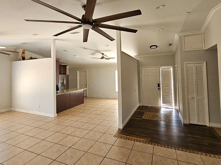 17424 Lee Rd — Photo 10