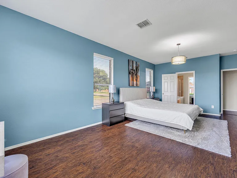 200 Shadybrook Dr — Photo 24