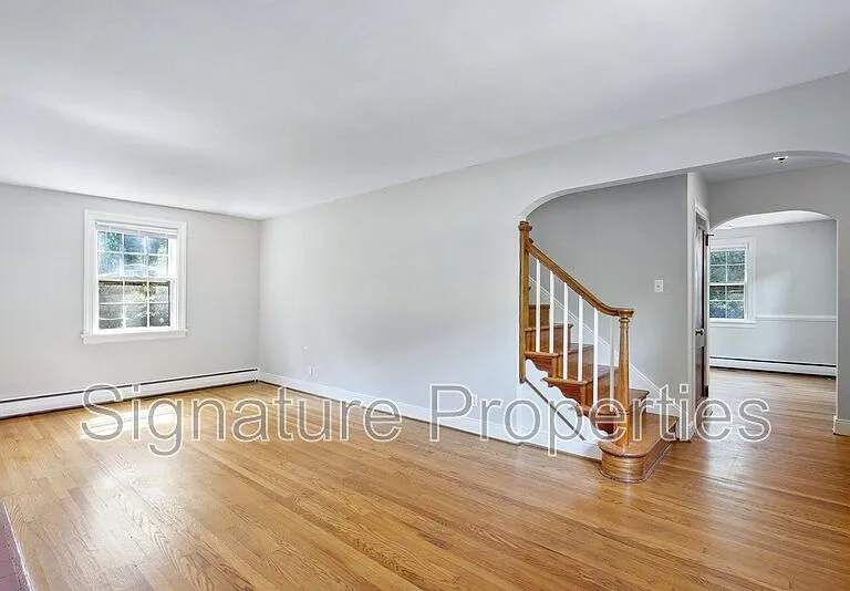 6731 Forest Hill Ave — Photo 6