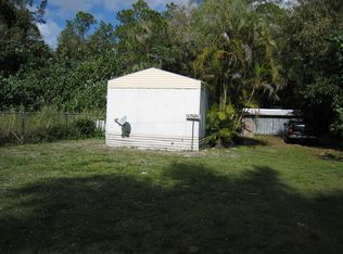 15021 Maple Tree Dr, Naples, FL 34114