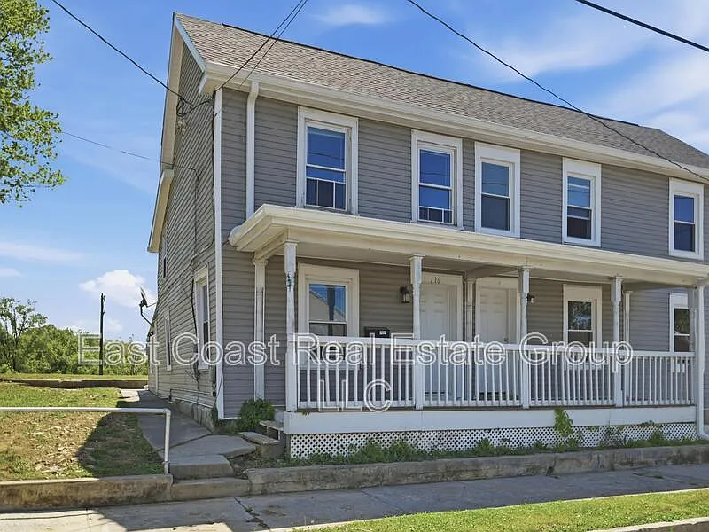 Building Photo - 116 S High St