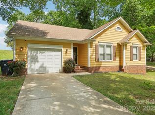 11701 Brockley Ct, Charlotte, NC 28215