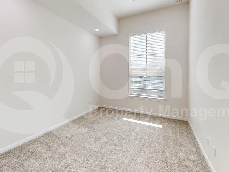 16154 Doe Lake Dr — Photo 15