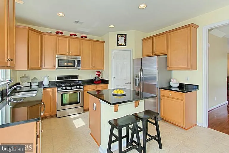 42685 Orefield Ter — Photo 9
