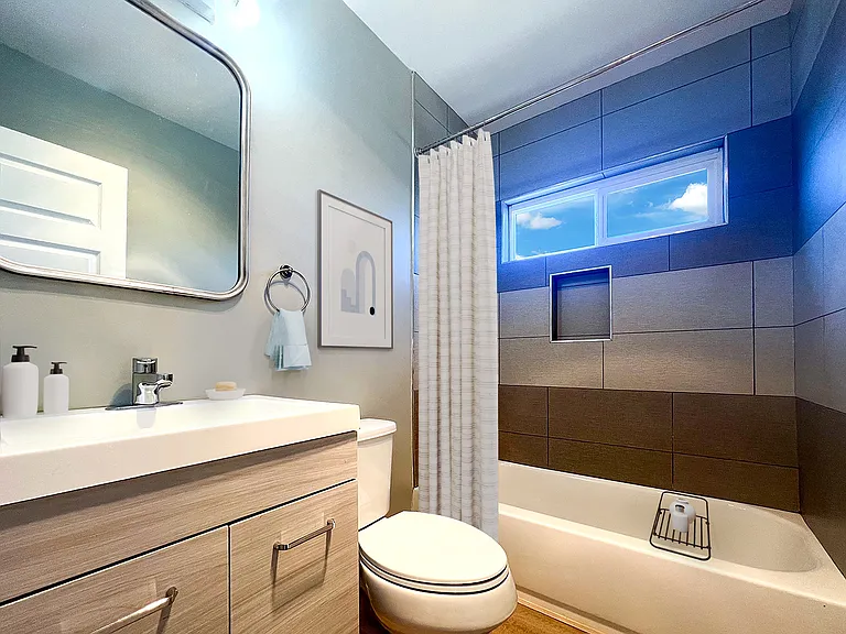 Haven Mar Vista Apartments — Photo 21