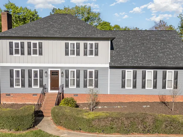 8823 Dartmoor Pl, Mint Hill, NC 28227