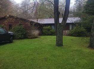 8856 Field Rd, Algonac, MI 48001