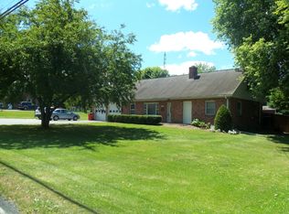 3725 Scotland Main St, Chambersburg, PA 17202