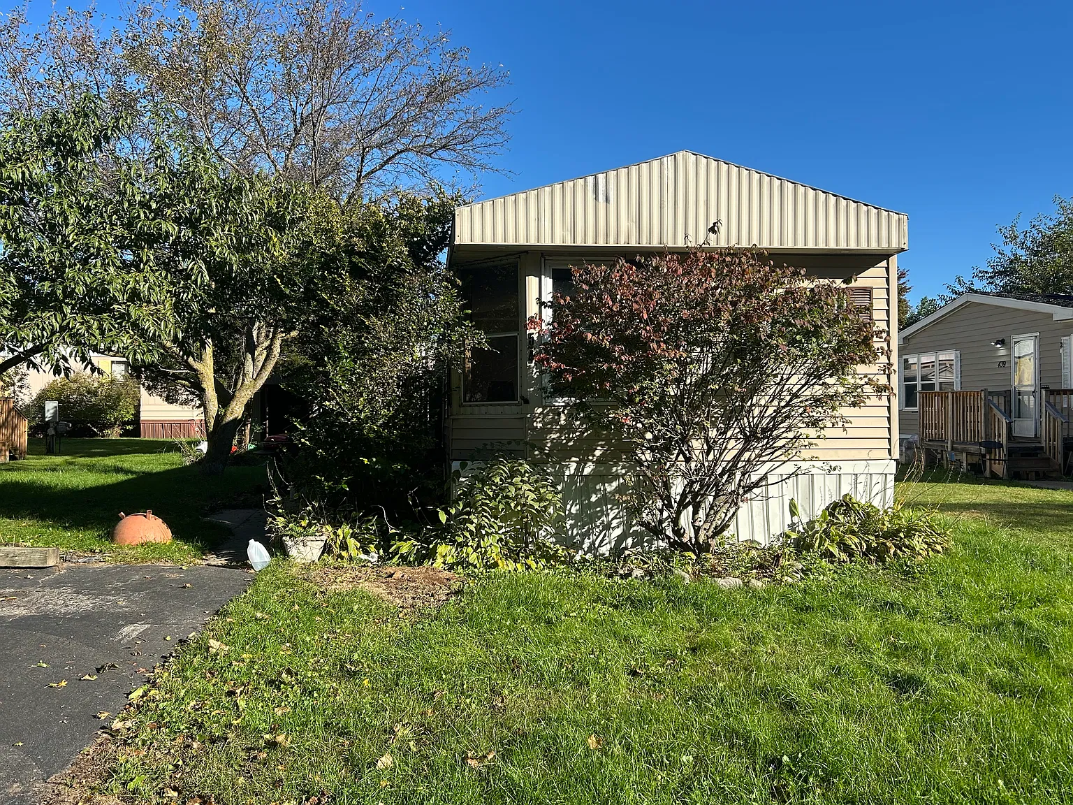 2 bed, $1,200 — Photo 1