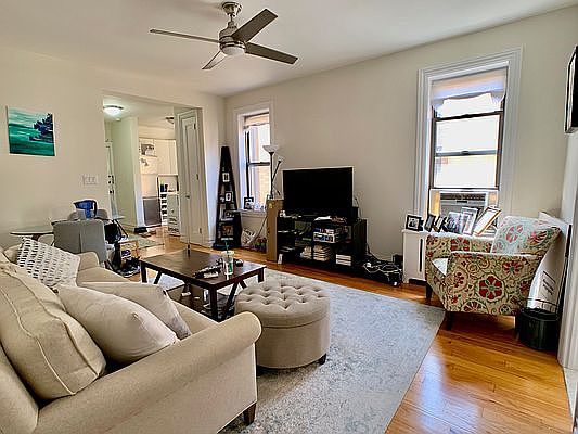 1st image of 85 Barrow St APT 5N