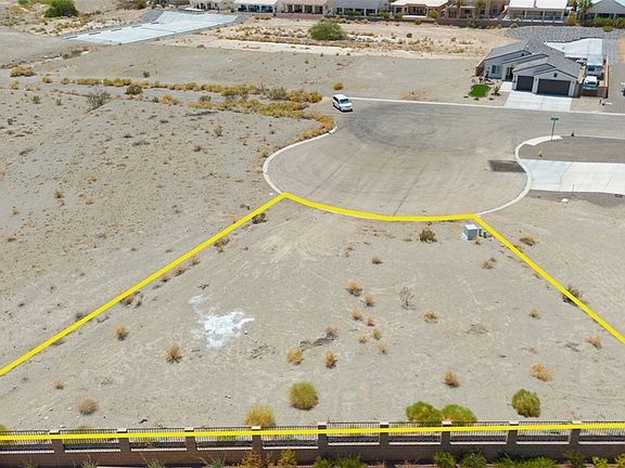 3rd image of 2293 E Greenhorn Circle