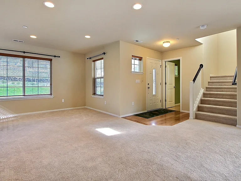 3573 Hoffman Hill Blvd — Photo 4