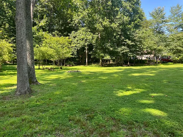 4446 Church Rd — Photo 23