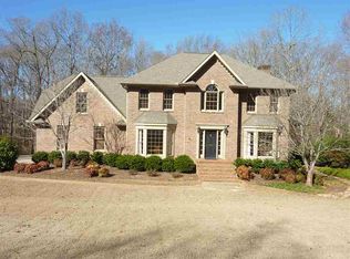 138 Brandermill Rd, Spartanburg, SC 29301
