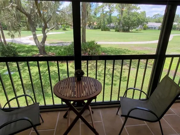 6110 Country Club Way APT 201, Sarasota, FL 34243