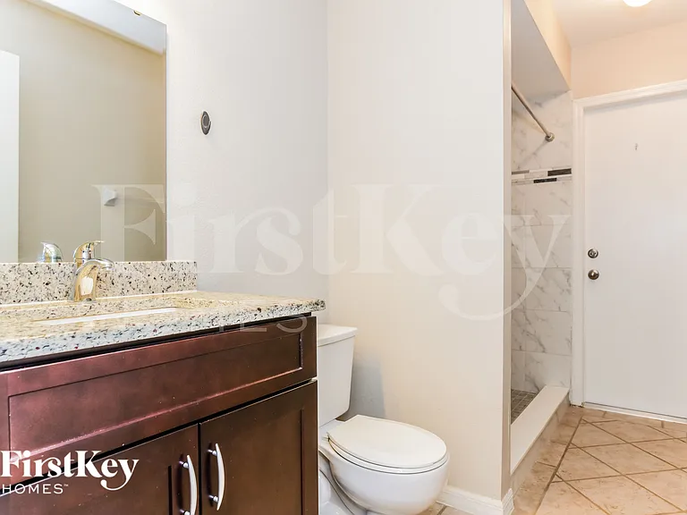 2841 Picadilly Cir — Photo 18