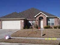 2nd image of 816 Duck Pond Dr