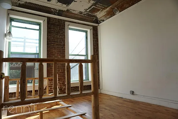 Rented by Rennit Inc. | media 42