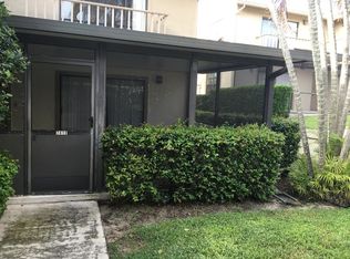 7413 SE Jamestown Ter, Hobe Sound, FL 33455