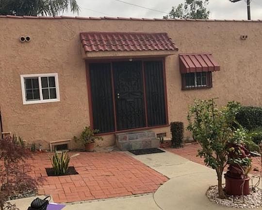 2nd image of 1326 Buckler Ave