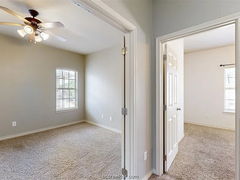 211 Forest Dr #C — Photo 19
