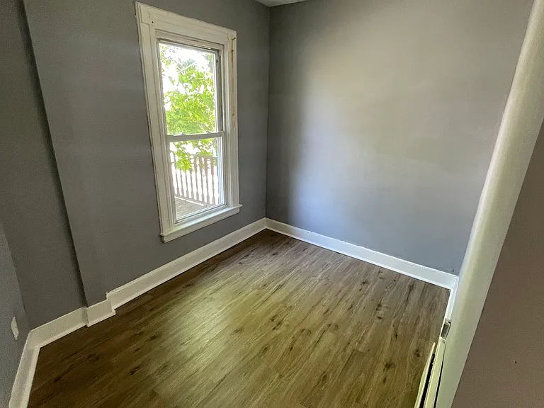 22 N 19th St #F2 — Photo 2