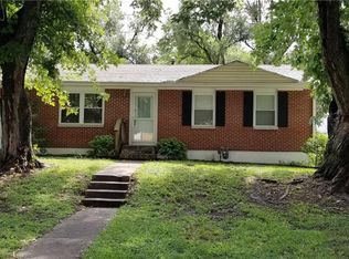 2315 Meadow Trl, Saint Joseph, MO 64503