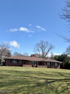 352 Lake Dr, Dalton, OH, 44618