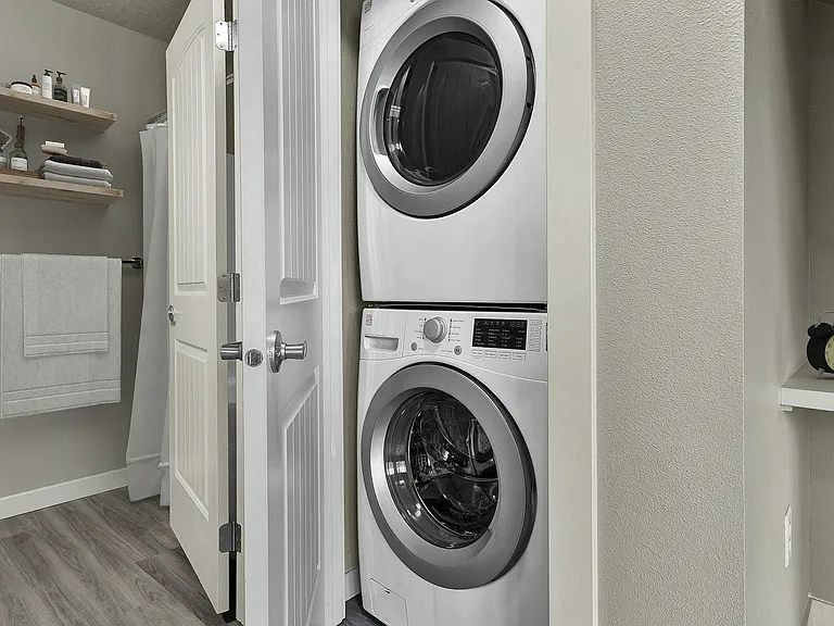 Centerpoint Townhomes — Photo 13