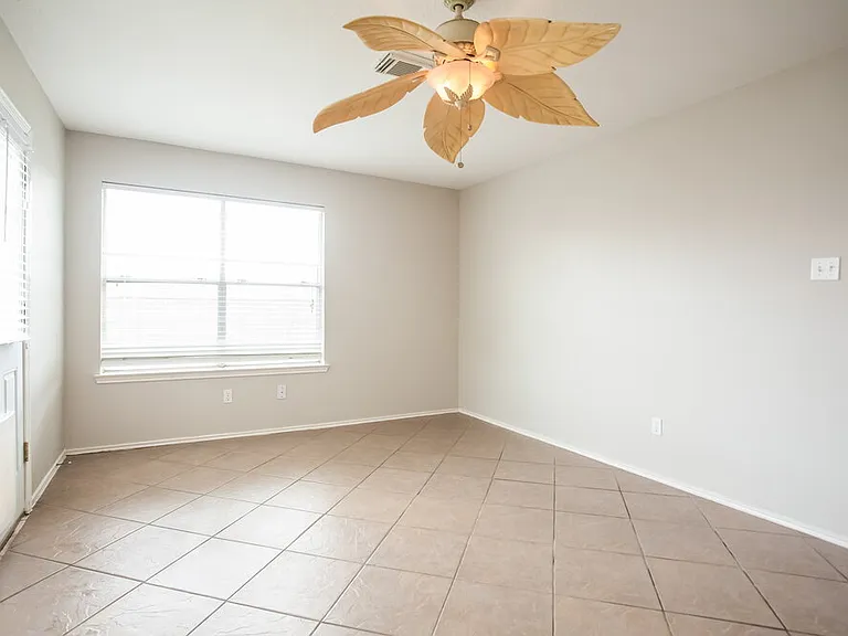 3605 Teal Glen St — Photo 12