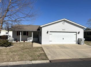 2801 Keil Dr, Belleville, IL 62226