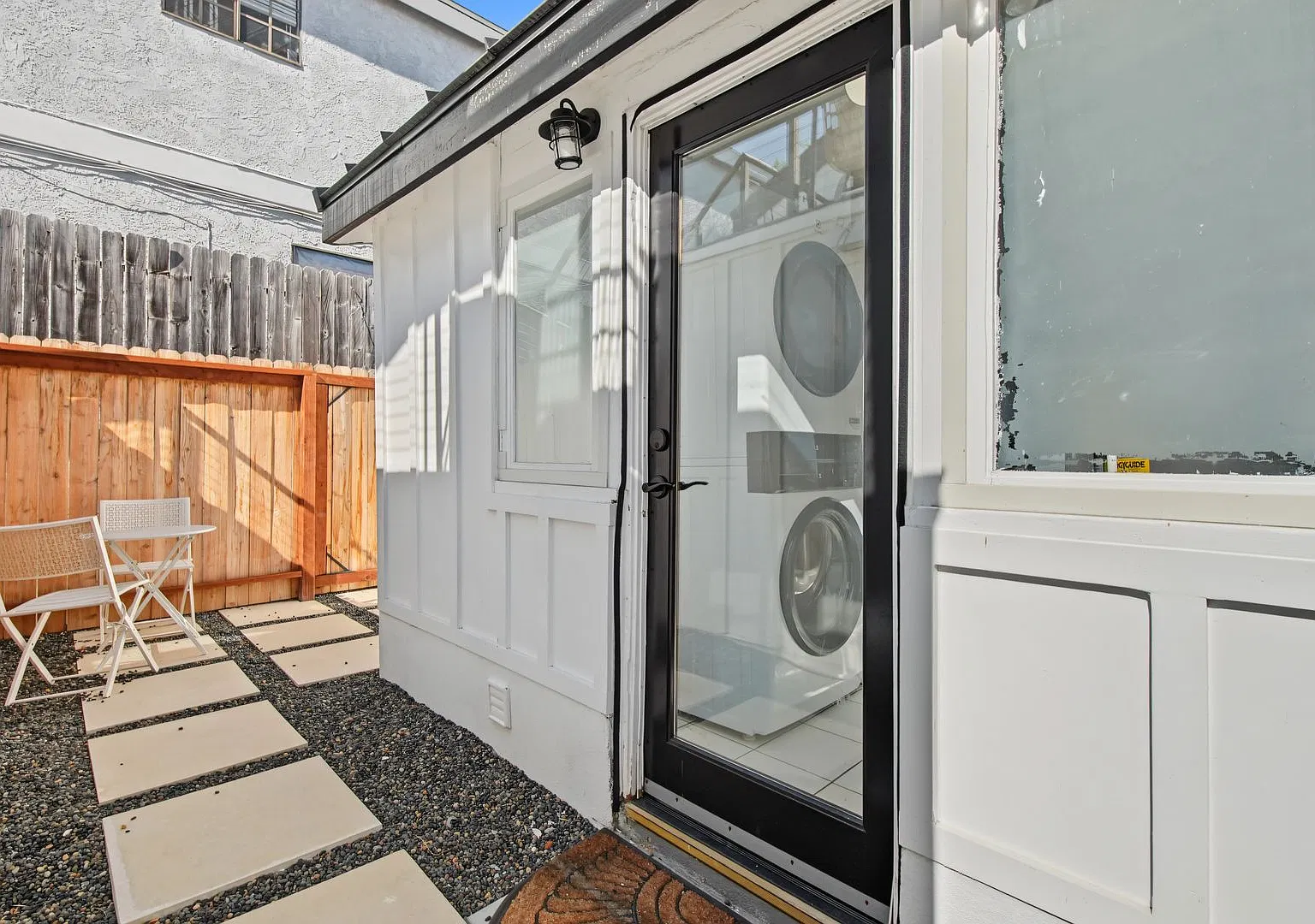 Coastal Living! Remodeled 2BR Redondo Beach Home Near Hermos — Photo 2