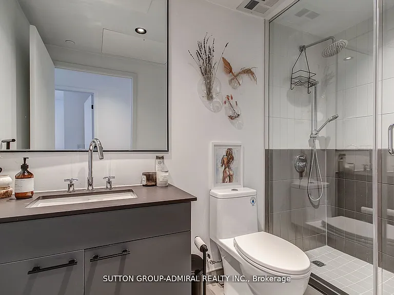 41 Dovercourt Rd #602 — Photo 9