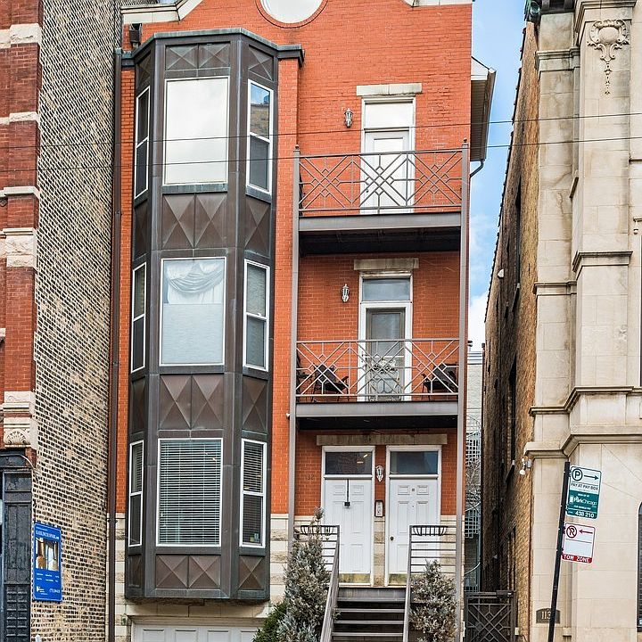 1st image of 1132 W Armitage Ave #1