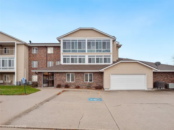301 SE Delaware Ave Unit 303, Ankeny, IA 50021
