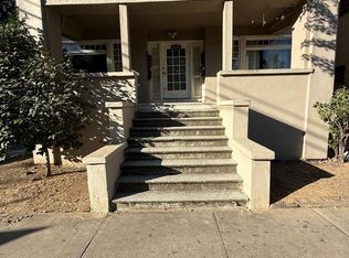 2130 P St APT 1, Sacramento, CA 95816