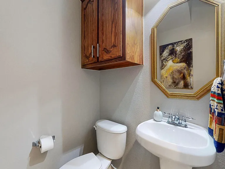 1236 Blue Brook Dr — Photo 16