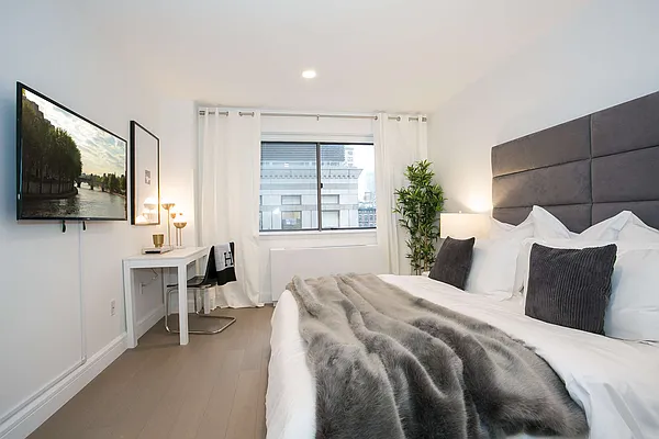 Rented by Bedrose | media 43