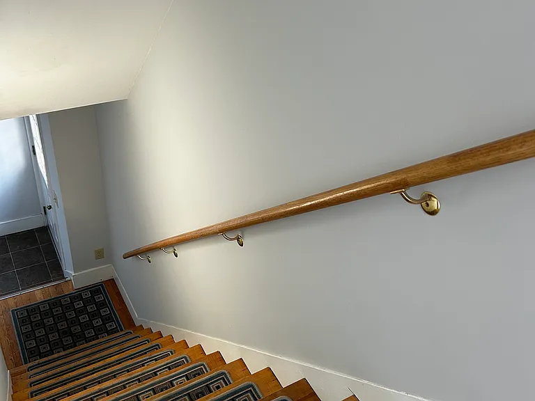 Entry staircase.