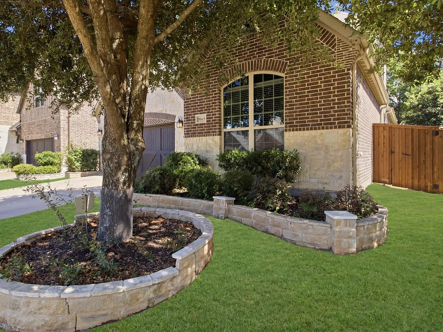 4 bed, 2669 sqft, $3,450 — Photo 3