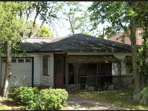 20 N Washington St, Texas City, TX 77591