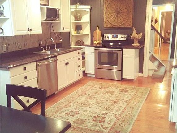 4th image of 2947 Hardale Blvd