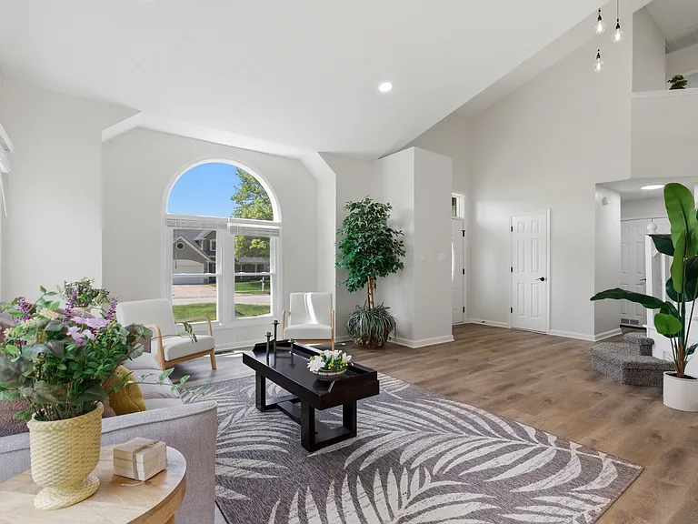 10516 Beacon Ln — Photo 9