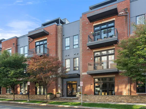 102 Legend Drive #303, Sleepy Hollow, NY 10591