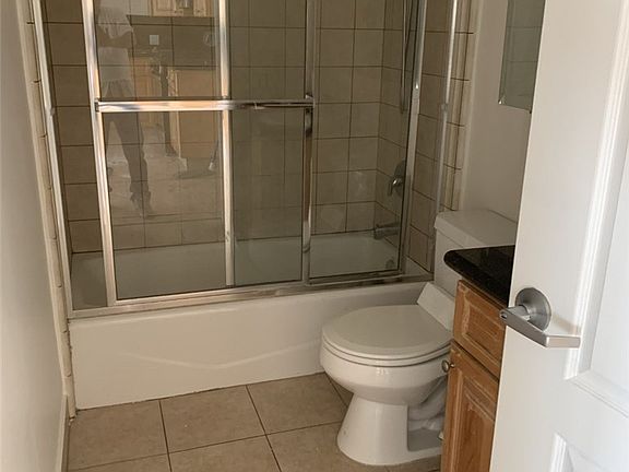 5th image of 316 S New Hampshire Ave #207