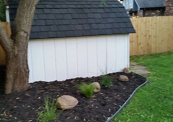 5th image of 814 Corkwood Ct