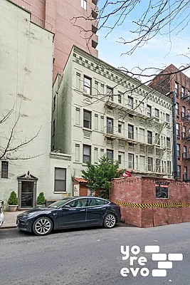 Rented by Yoreevo, LLC | media 15